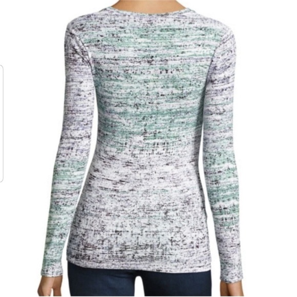 EUC BCBGMAXAZRIA Women's Agda Long Sleeve Crew Neck Top - Picture 2 of 7